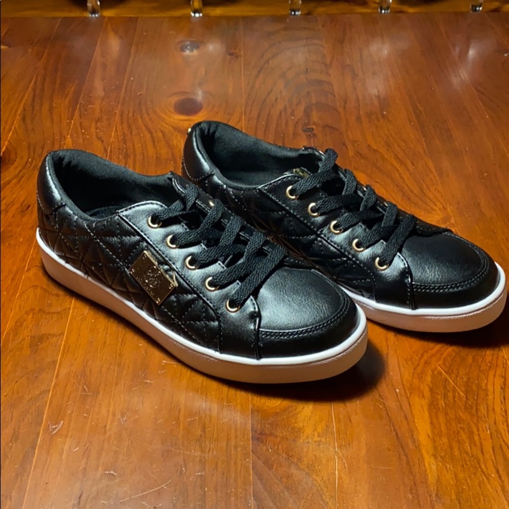Daisy Fuentes Black Sneakers